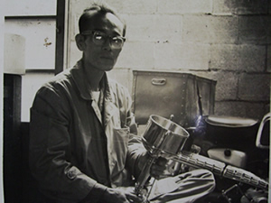 「東京銀器」伝統工芸一家 上川宗照